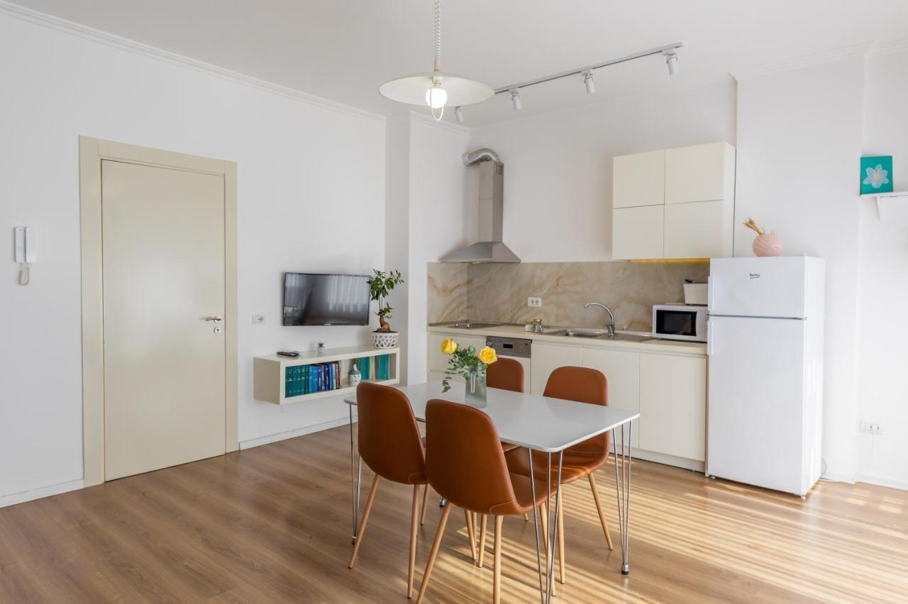 New Apartament Apartment Tiranë Luaran gambar